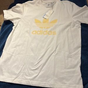 Mens Adidas T shirt size large